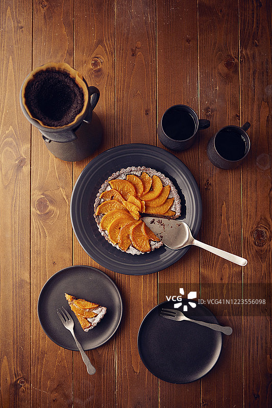 将柿子塔切成小份图片素材