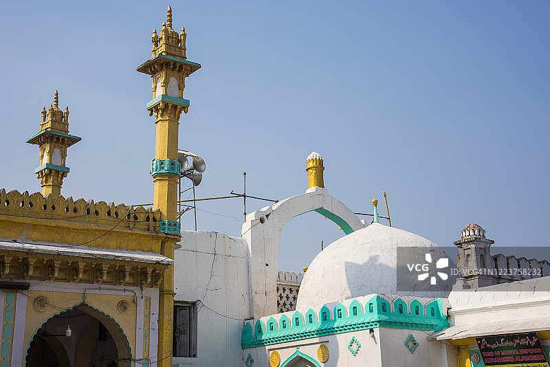 印度马哈拉施特拉邦胡尔达巴德的谢赫扎因丁陵墓图片素材