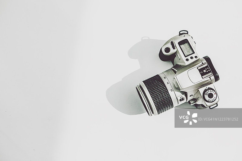 白色单反相机俯视图图片素材