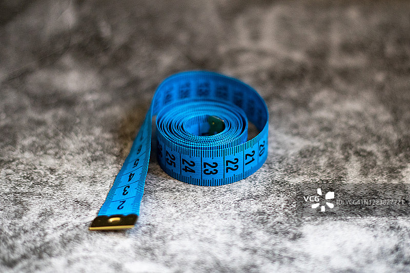 蓝色卷尺图片素材