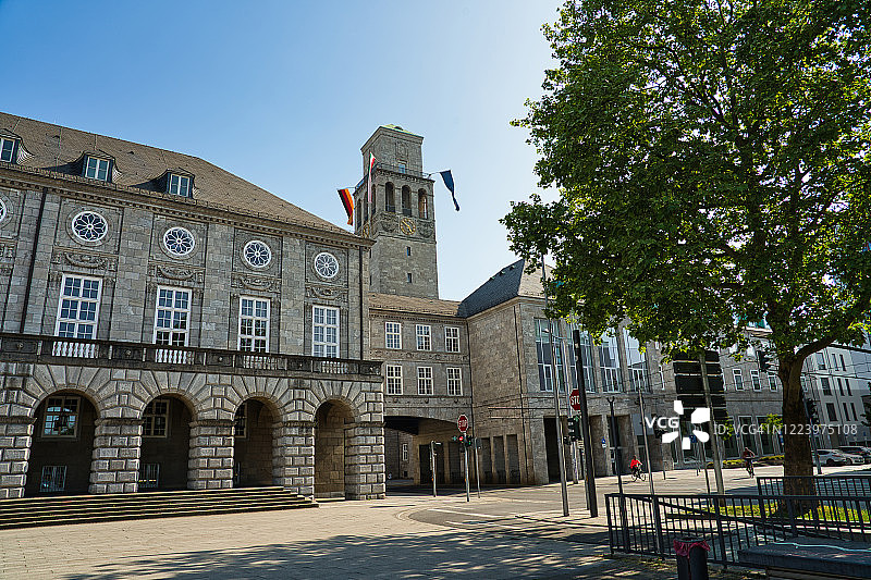 米尔海姆市政厅和塔楼外立面图片素材