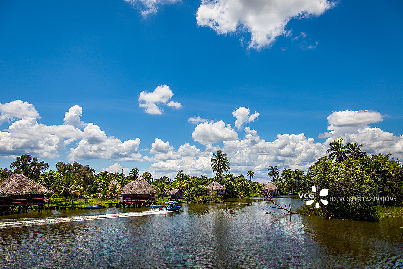 拉arga长滩小村庄图片素材