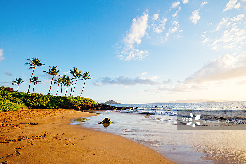 茂宜岛日落海滩图片素材