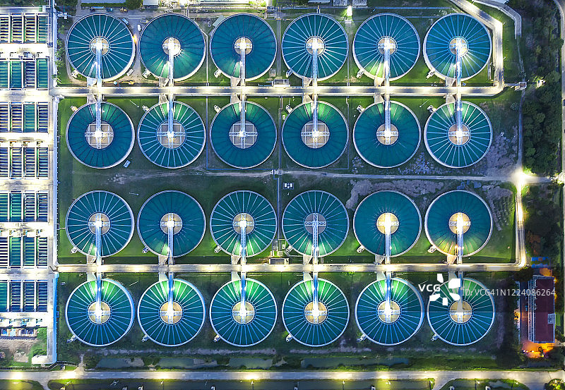 自来水厂生产饮用水航拍图片素材