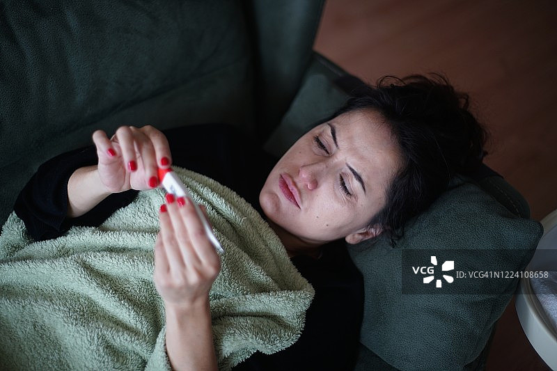 在家患流感图片素材