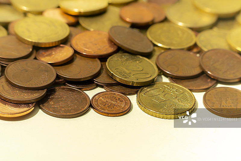 许多欧元硬币图片素材
