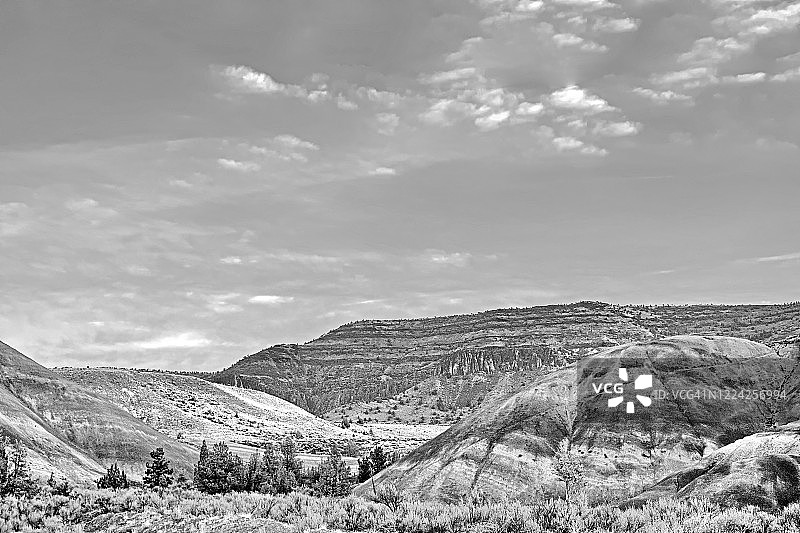 彩绘山图片素材