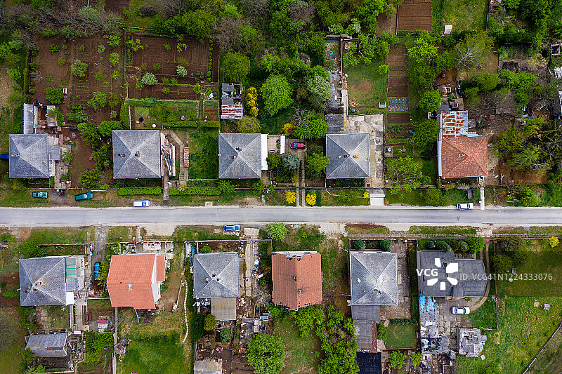 飞越城市地区图片素材