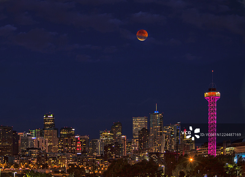 血月下的丹佛图片素材