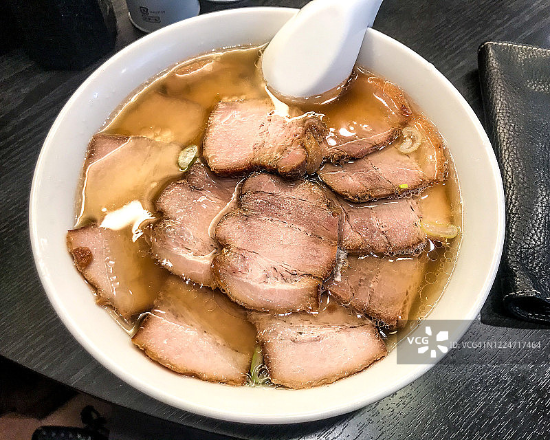 喜多方叉烧猪肉拉面特写图片素材