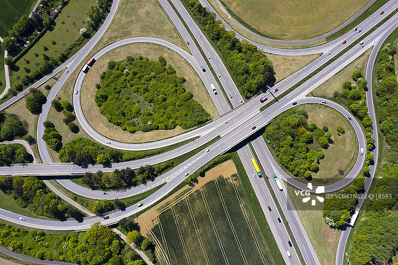 高速公路枢纽鸟瞰图图片素材