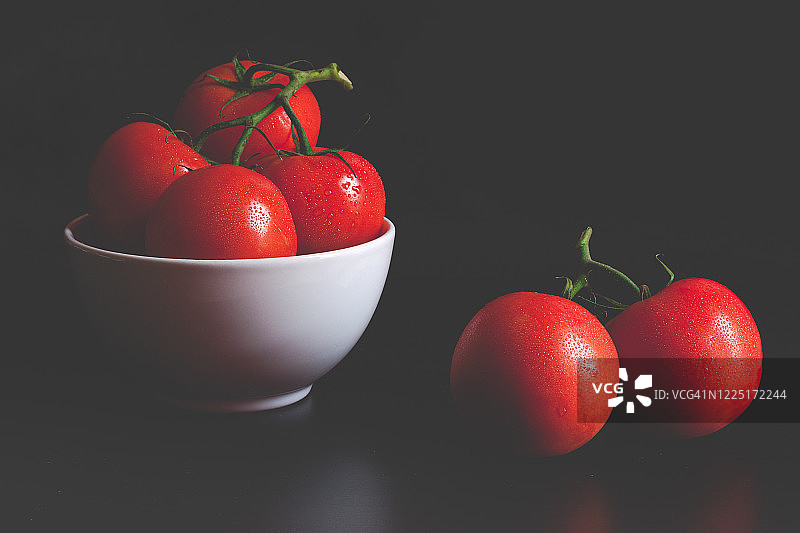 成熟的红番茄图片素材