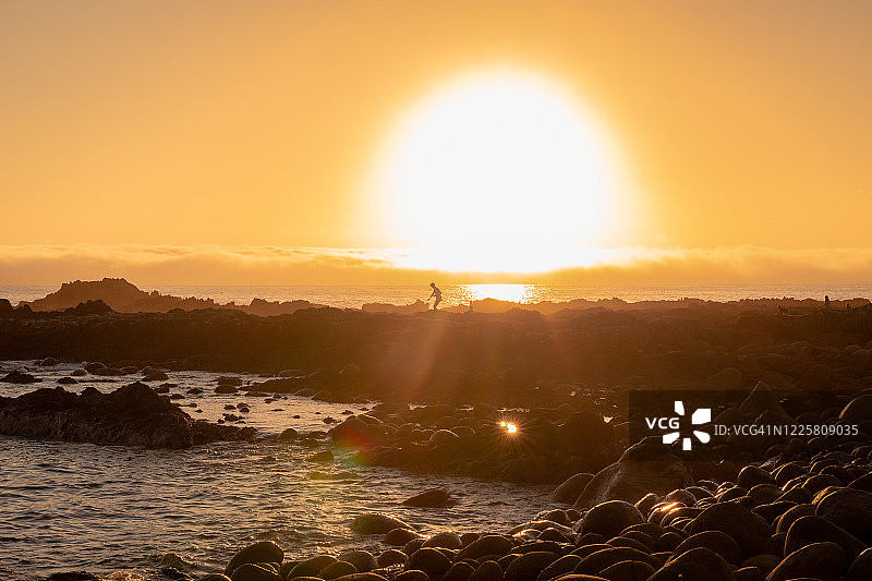 南非查普曼峰海岸的日落美景图片素材
