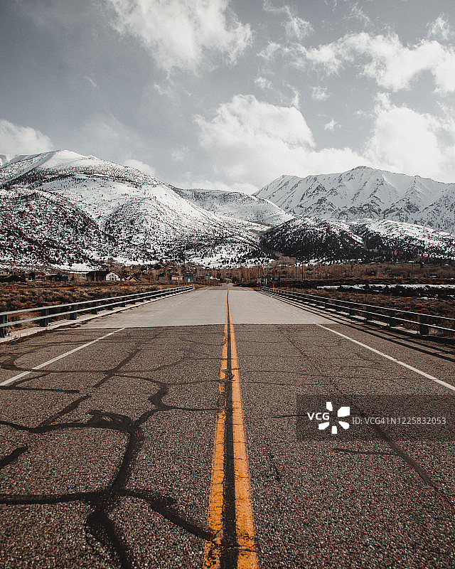 因约国家森林东部山脉图片素材