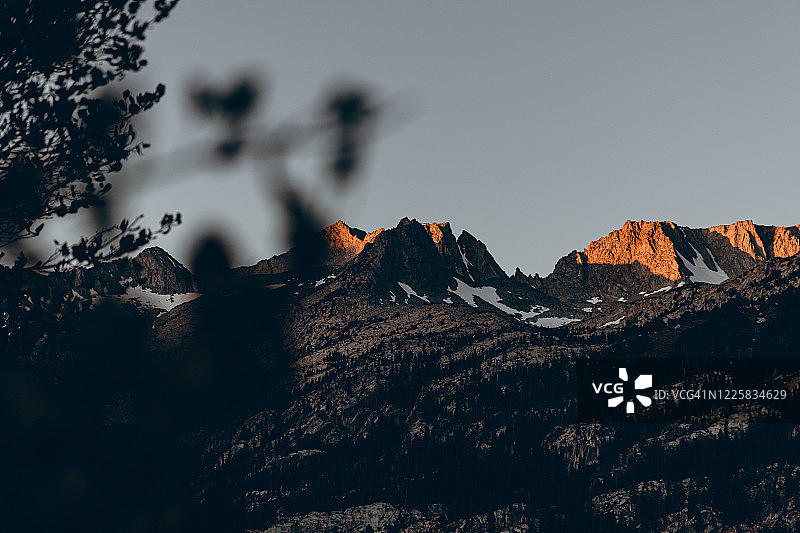 东部内华达山脉-南湖图片素材