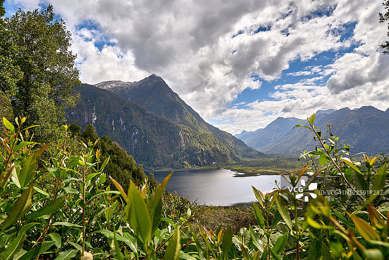 内格罗湖观景台 - 普马林国家公园图片素材
