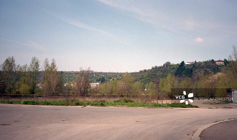 布拉格伏尔塔瓦河畔（1997年特罗亚桥附近）图片素材