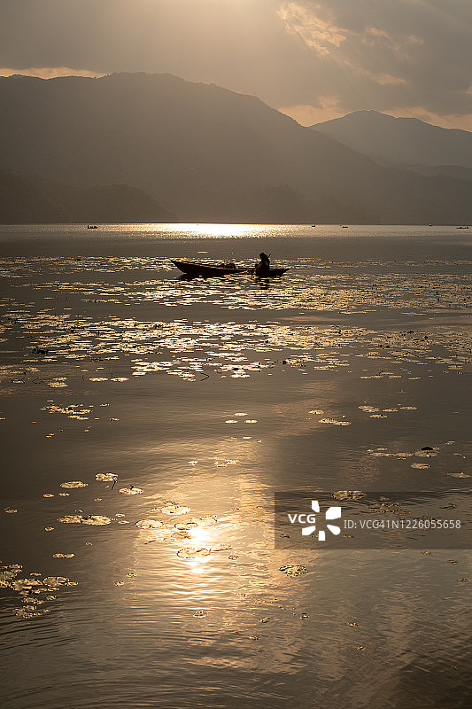 日落，尼泊尔图片素材