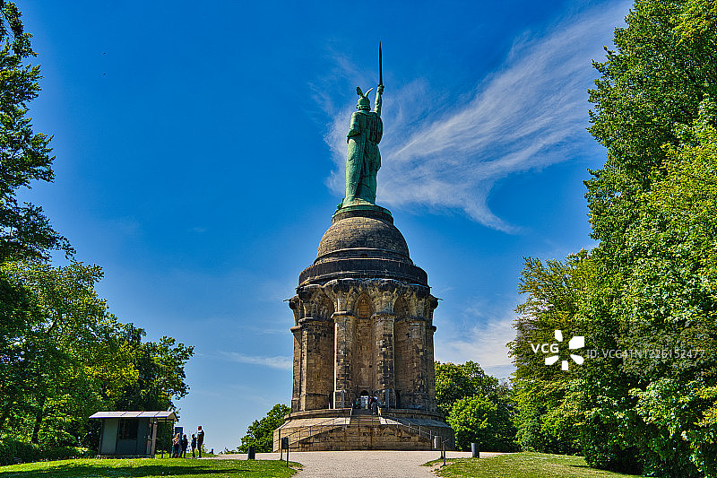 德国代特莫尔德的赫尔曼纪念碑背面图片素材