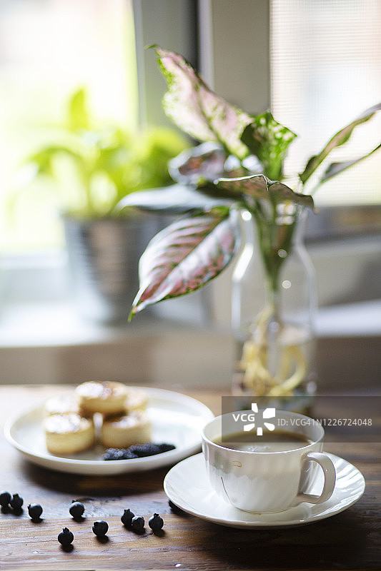 自制司康饼和咖啡图片素材