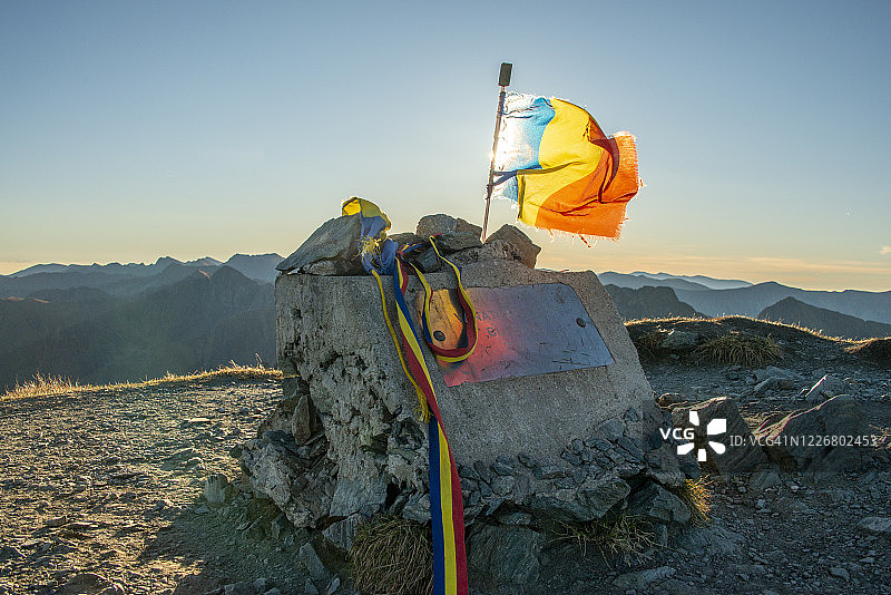 罗马尼亚法格拉什山脉的布泰努峰景色图片素材