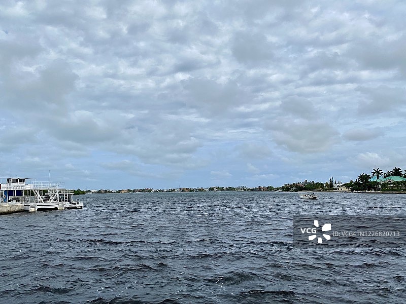 开曼群岛游艇俱乐部南码头景观图片素材