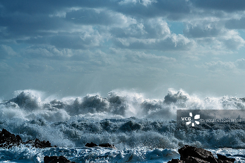 海啸海浪图片素材