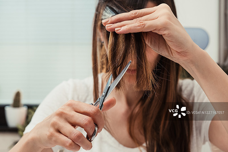 居家理发图片素材