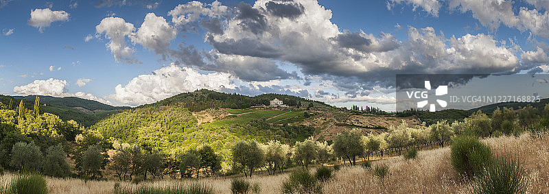 意大利托斯卡纳Villa Vistarenni周边的风景图片素材