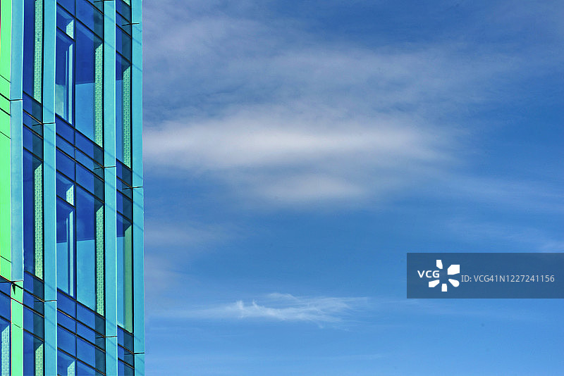 新蓝塔图片素材