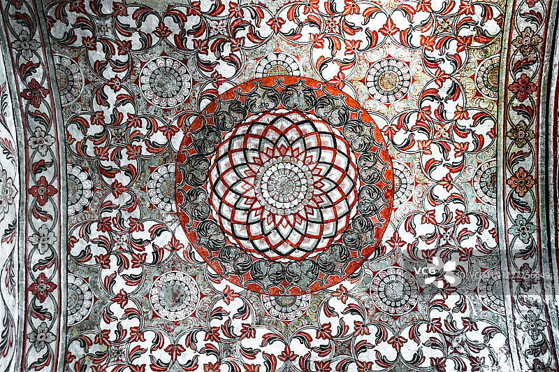 康提风格花卉设计-康提风格传统绘画，兰卡蒂拉卡寺，康提，斯里兰卡图片素材