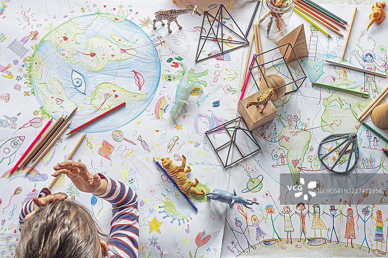 儿童画：地球图片素材