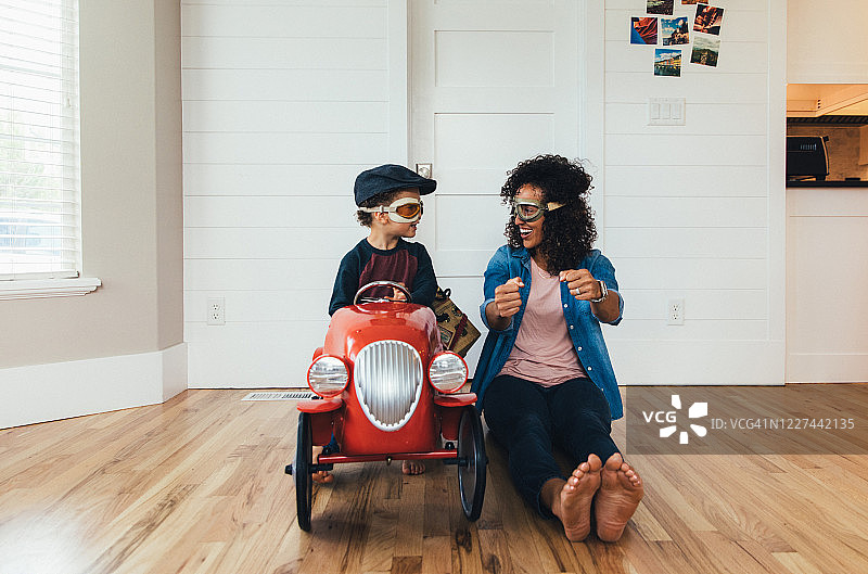 居家度假时光图片素材