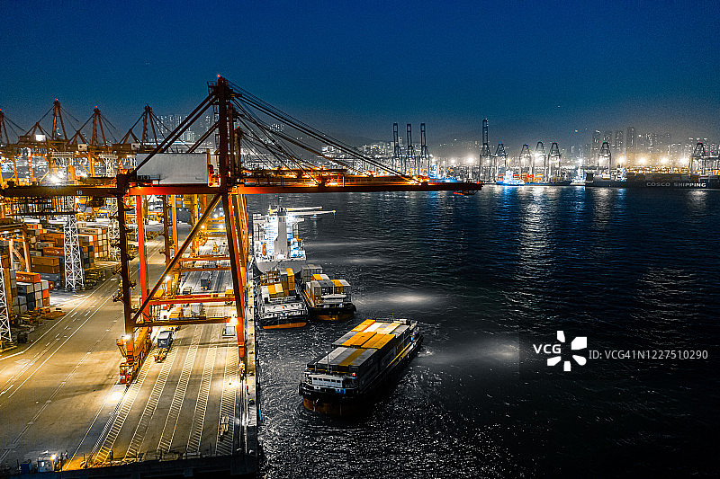 香港葵青货柜码头夜景图片素材