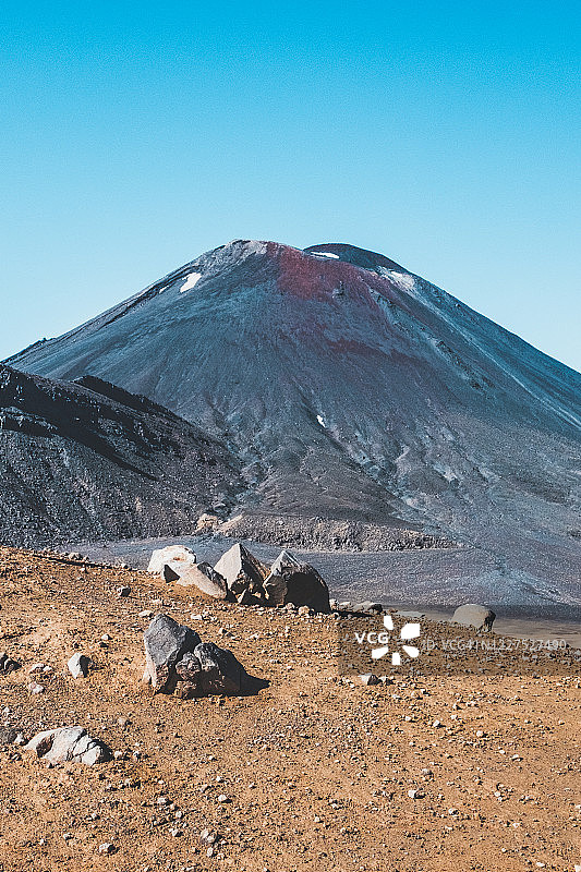 新西兰北岛汤加里罗国家公园的瑙鲁赫伊火山图片素材