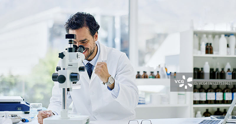 科技与科学革命支撑经济进步图片素材