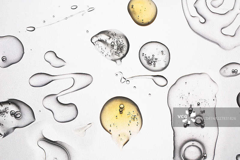 精华液和油滴图片素材