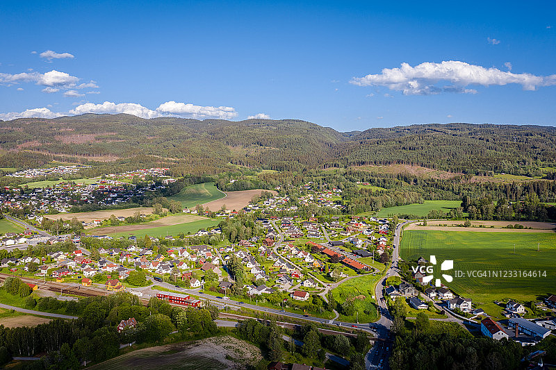挪威奥普兰住宅区鸟瞰图图片素材