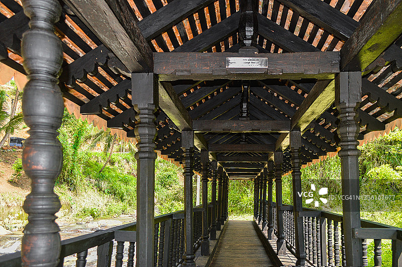 完全用木材建造的历史悠久的博高达桥，巴杜勒。图片素材