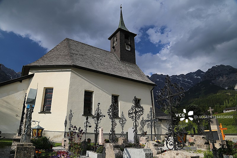 乡村教堂墓地图片素材