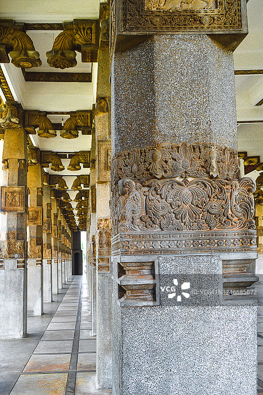 柱子雕刻细节图片素材