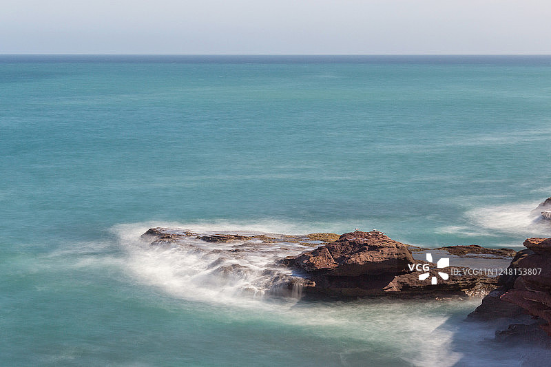 海洋与岩石细节图片素材