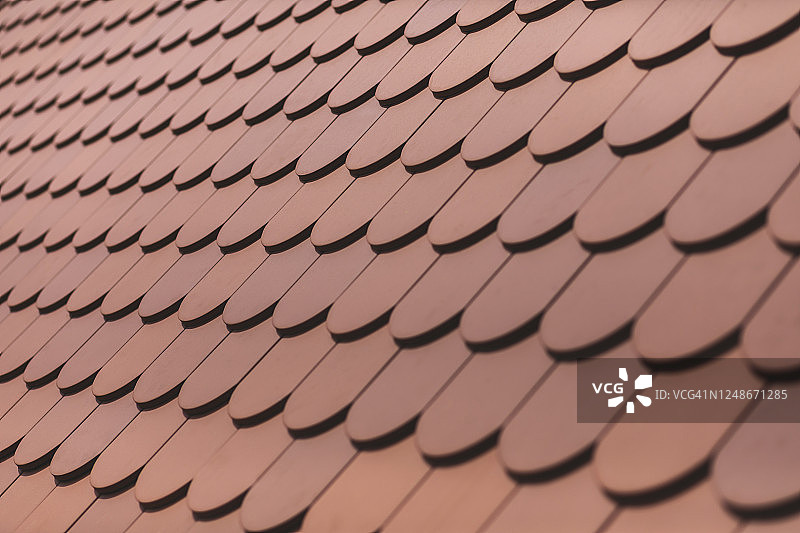 红色屋顶瓦片特写图片素材