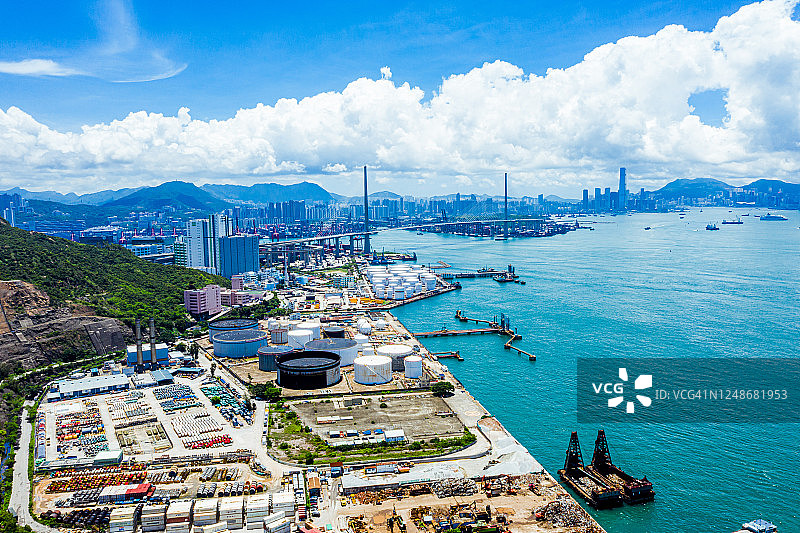 中国香港青衣油罐航拍图片素材