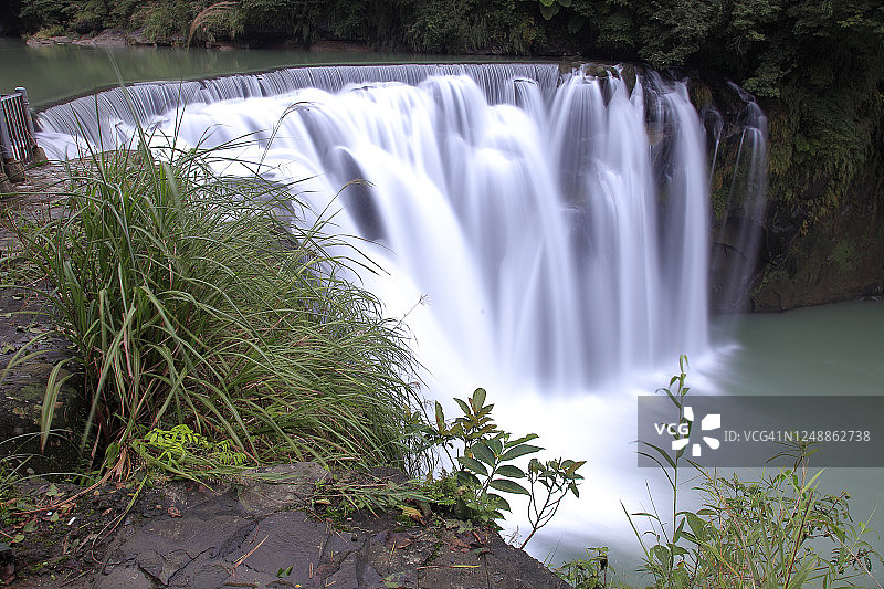 中国台湾平溪乡十分瀑布系列图片素材