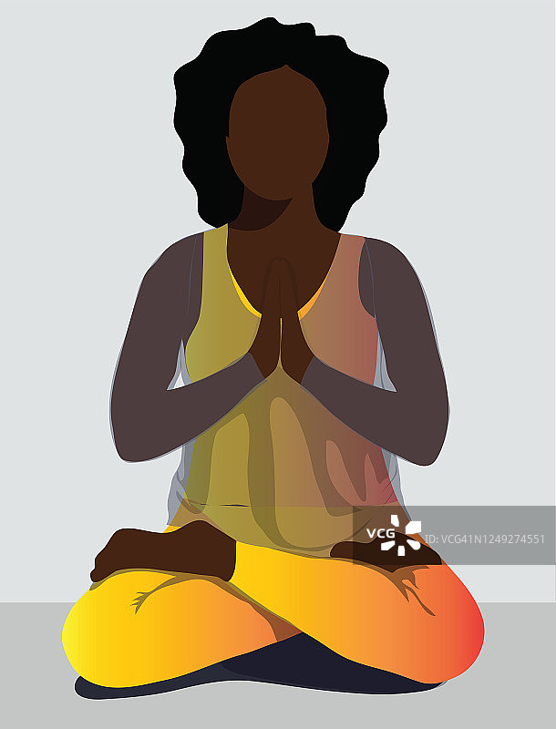 做瑜伽祈祷姿势的非洲女人图片素材