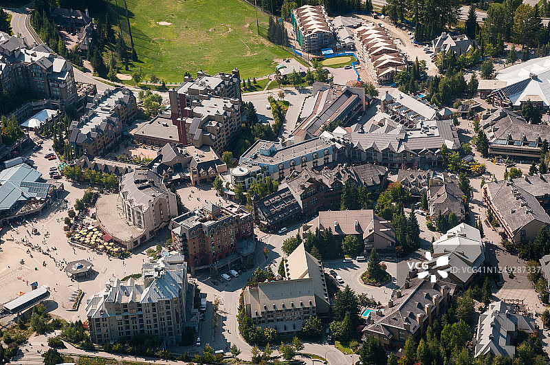 惠斯勒村航拍景色图片素材