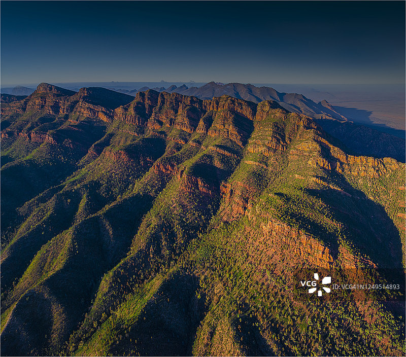 弗林德斯山脉国家公园航拍景观，位于南澳大利亚威尔佩纳庞附近图片素材