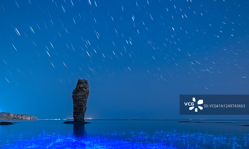 黄海荧光海滩图片素材