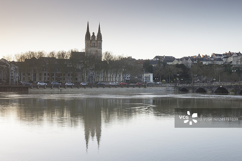 昂热圣莫里斯大教堂图片素材